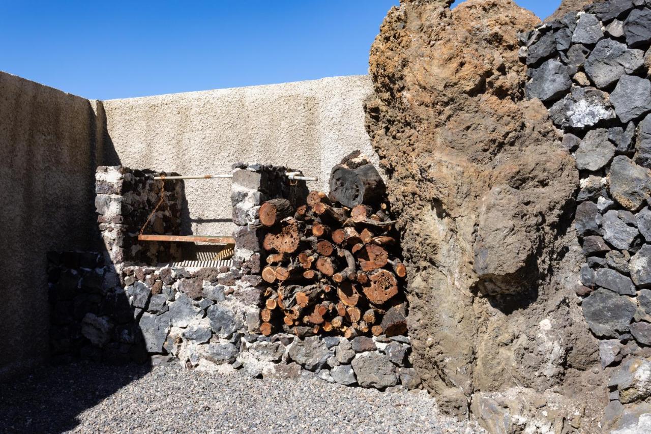 Las Latas Del Almendro 3 Santiago del Teide Esterno foto